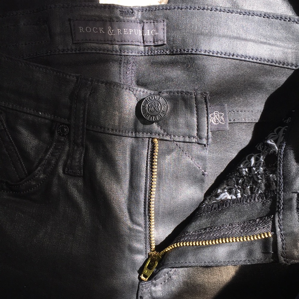 Jeans - Picture 3 of 3